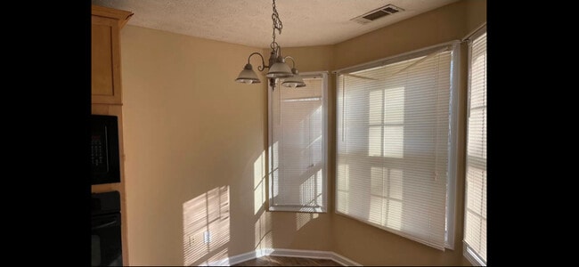 Photo - 35 Bradley St