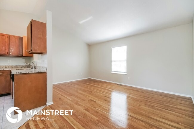Photo - 1574 Autumn Village Dr