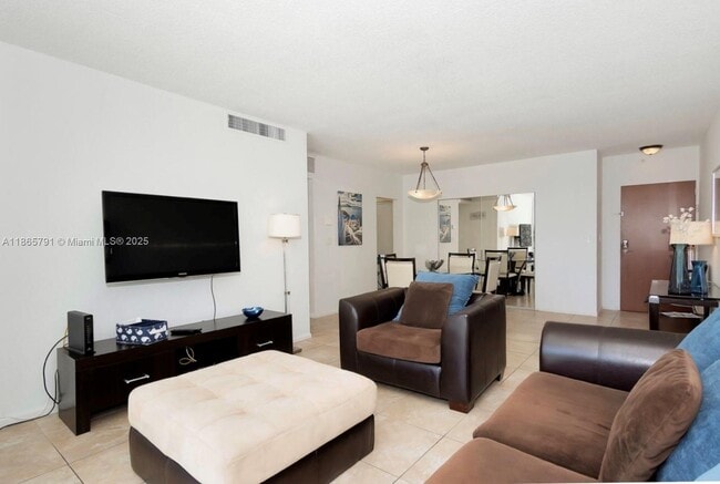 Building Photo - 3901 S Ocean Dr Unit 4U Rental