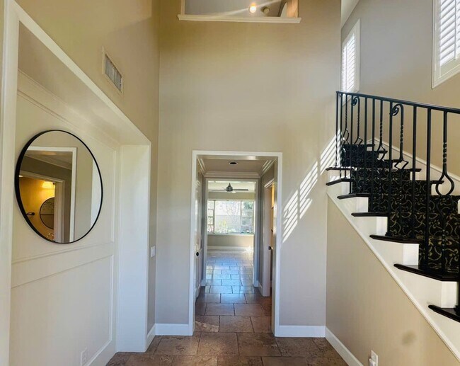 Photo - Single House Irvine