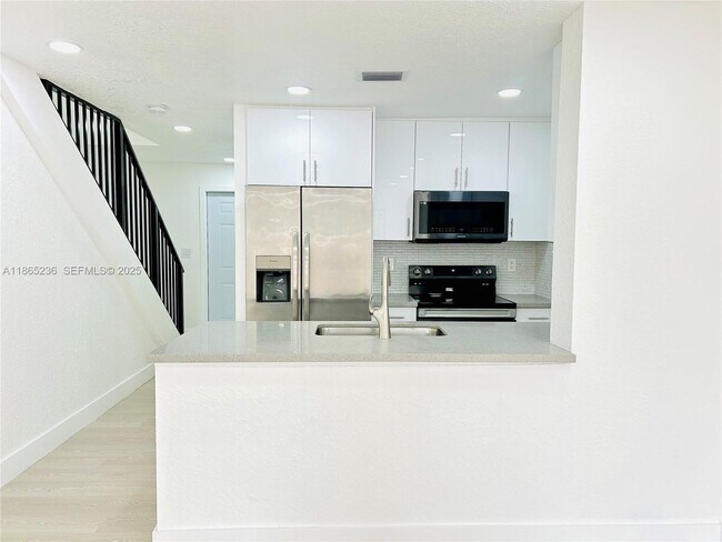 Photo - 3639 W 11th Ave Unit 10