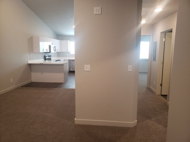 Photo - 2 Bed 1 Bath in Orem!