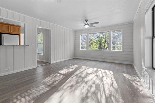 Photo - 217 Clinton Dr