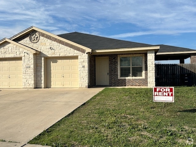 Building Photo - 4611 Cambridge Dr Unit B Rental
