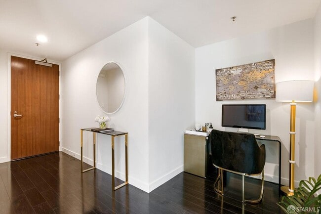 Photo - 338 Spear St Unit 6D