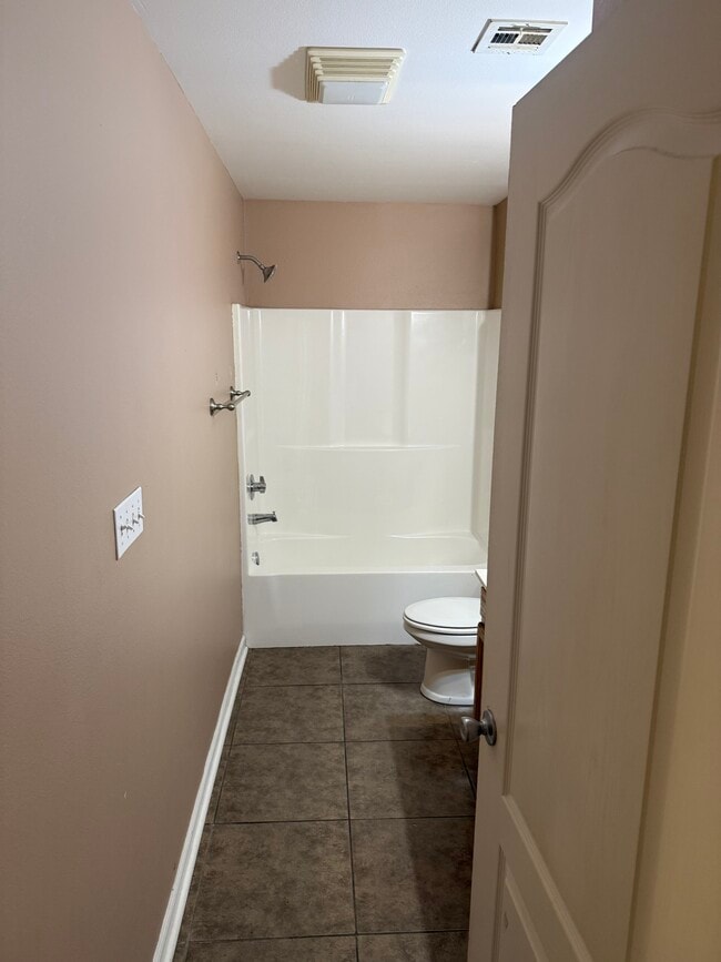 Photo - 505 N Holly St Unit B