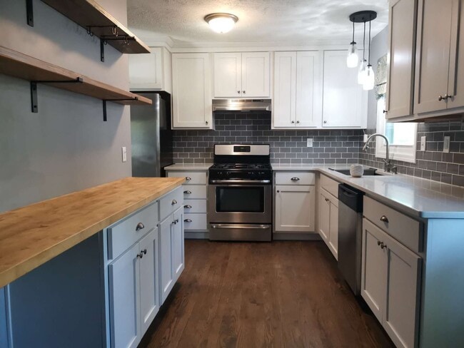 Photo - 244 S 30th St