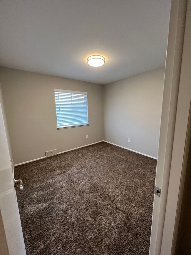 Photo - Rosewood Apartments