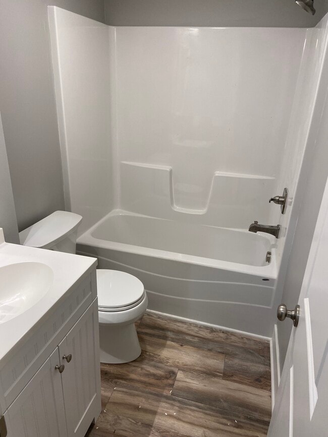 Photo - 215 N Bridge St Unit 217 N Bridge St Apt C