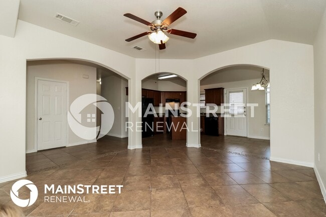 Photo - 3440 Heatherbend St