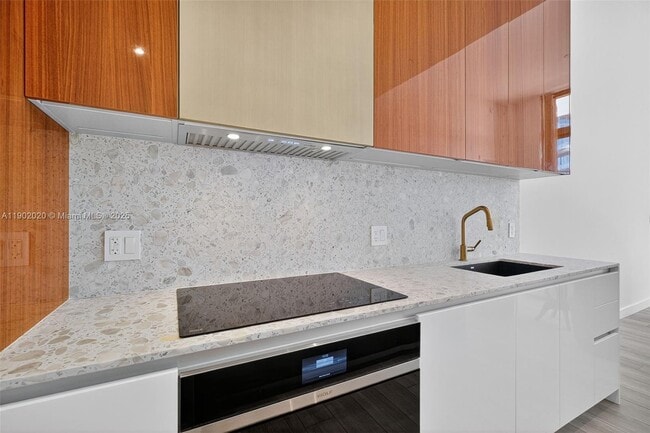 Photo - 2655 S Bayshore Dr Unit 705