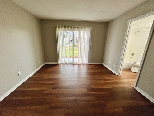 Town Pointe Apartments