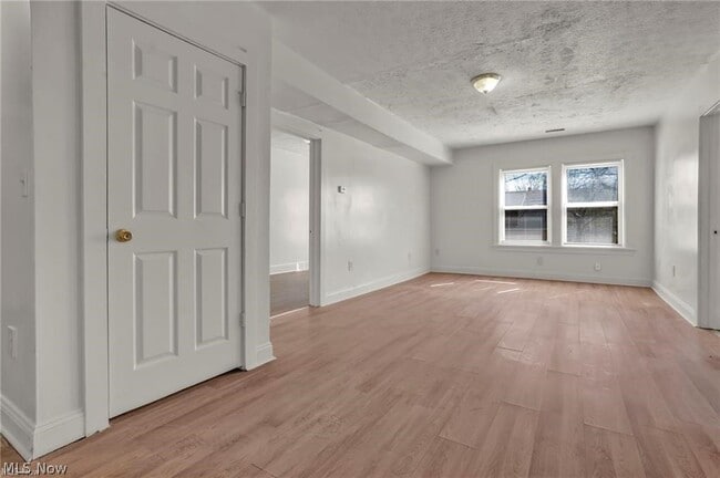 Photo - 317 E 156th St Unit 4