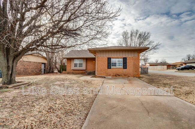 Photo - 236 NW 85th St