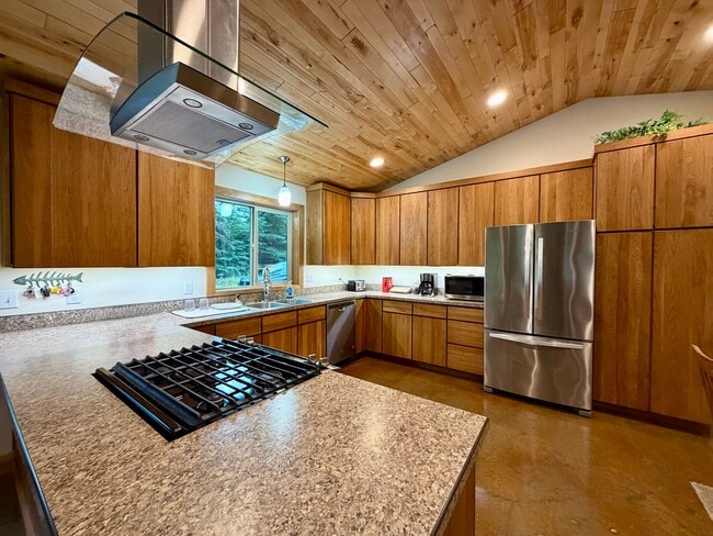 Photo - 44010 Oehler Rd