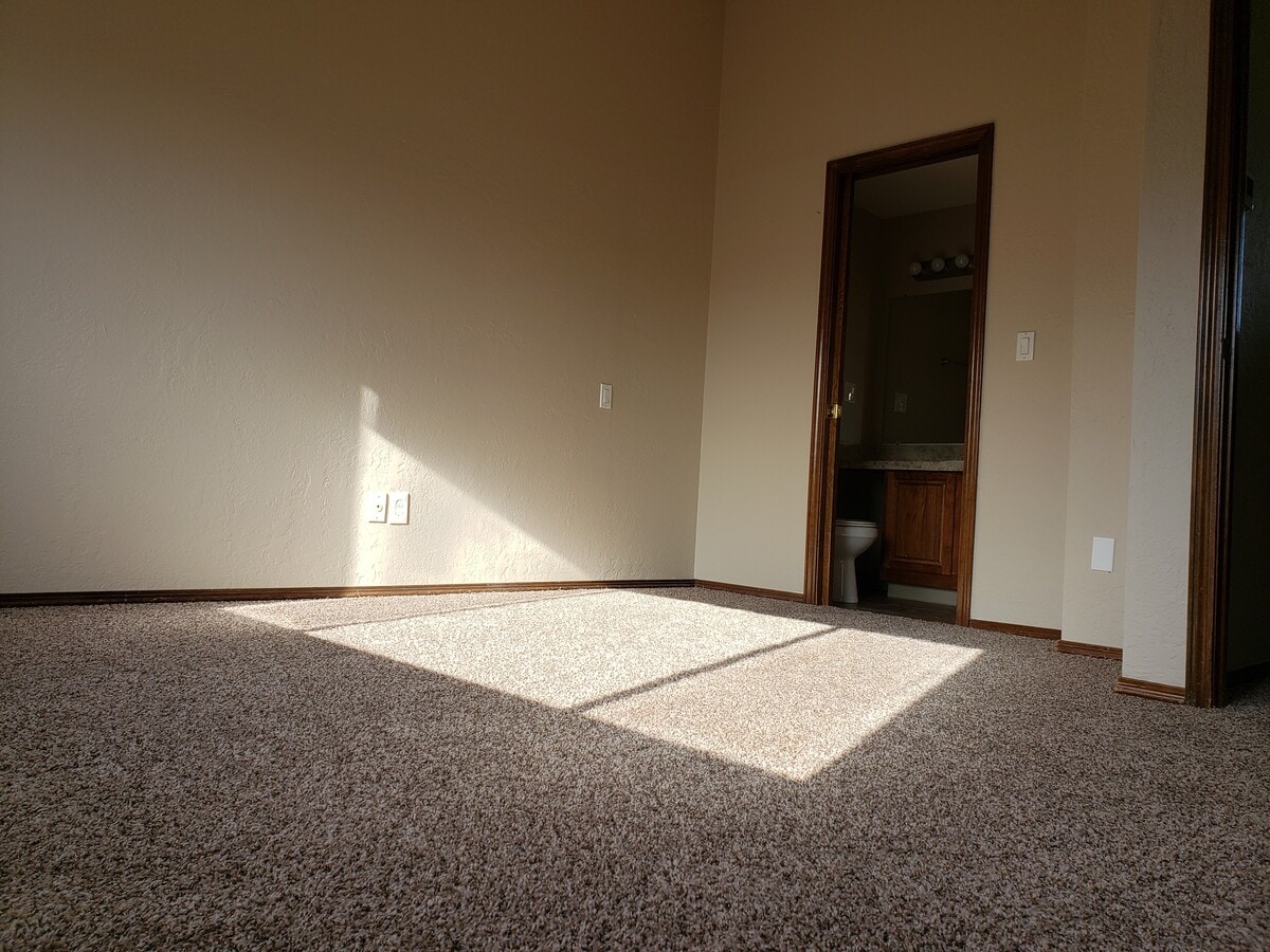 Photo - St James Condominiums