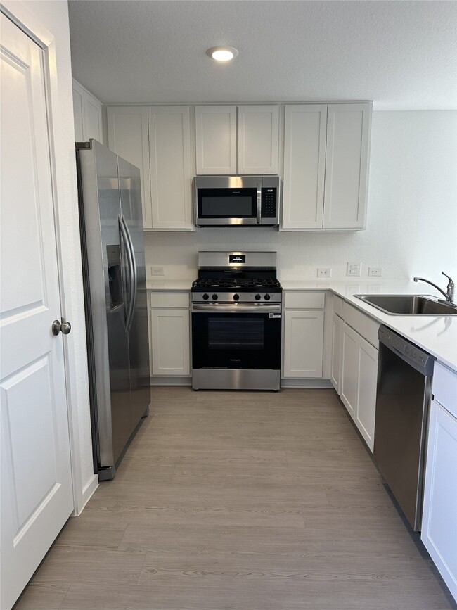 Photo - 1642 Gardenia Grv Ln