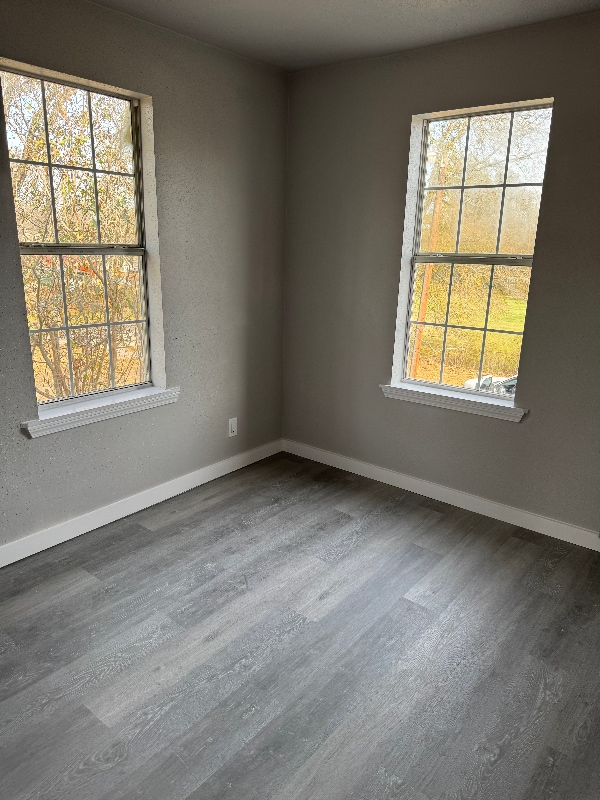 Photo - 801 W Queen St