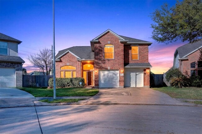 Photo - 5603 Lowellberg Ln