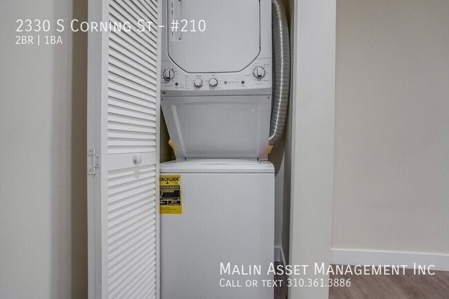 Photo - 2330 S Corning St