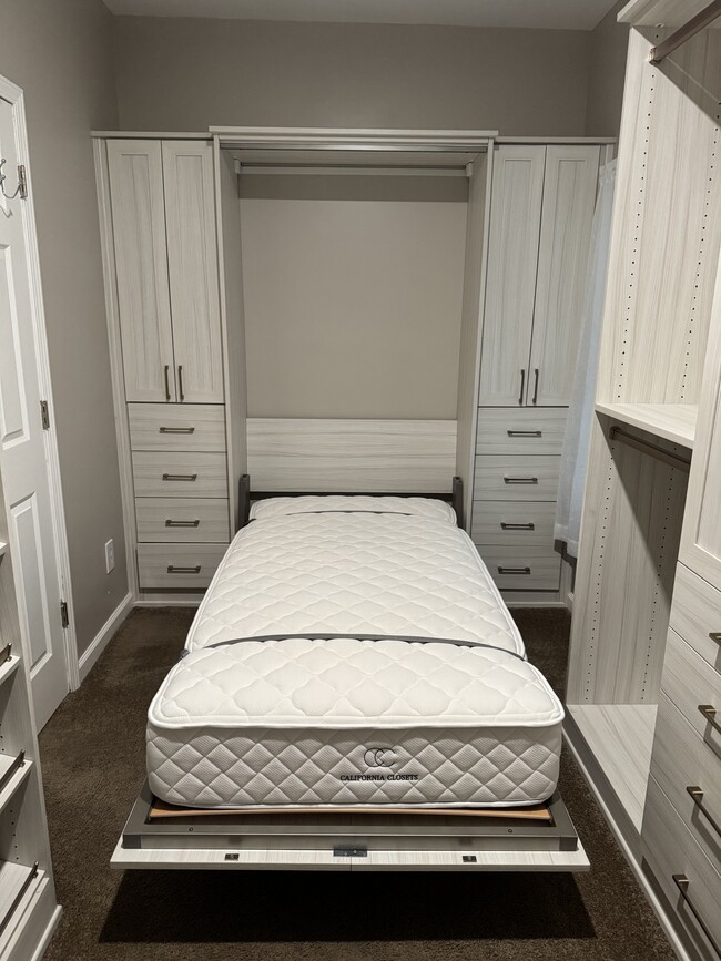 Photo - 93 Whitney Pl