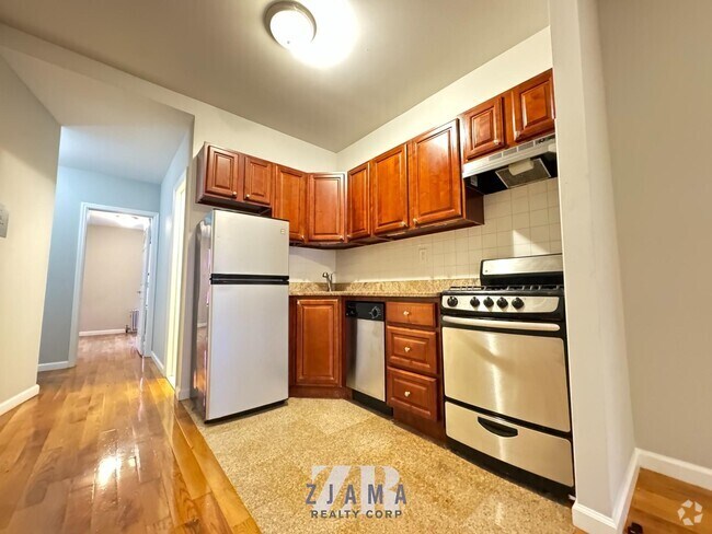 Building Photo - 566 Baltic St Rental