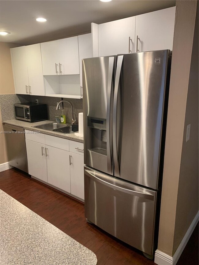 Photo - 6667 Miller Dr