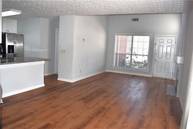 Photo - 2722 Albion Farm Way