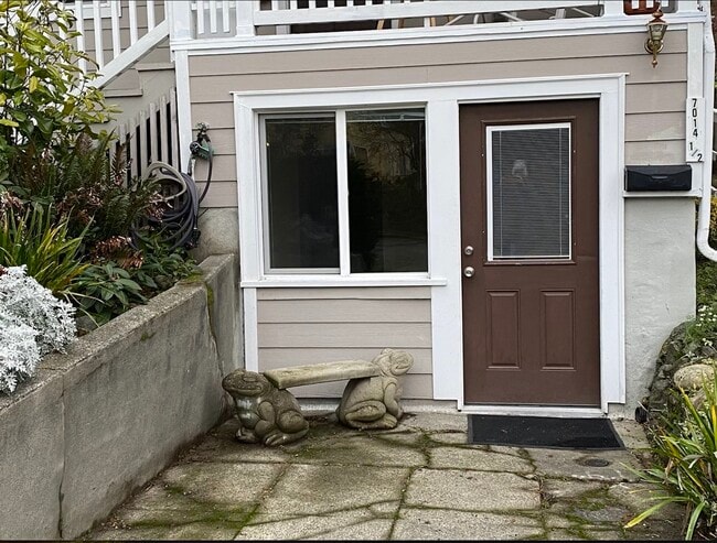 Photo - 7014 Brooklyn Ave NE