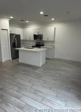 Photo - 3016 King Palm Way