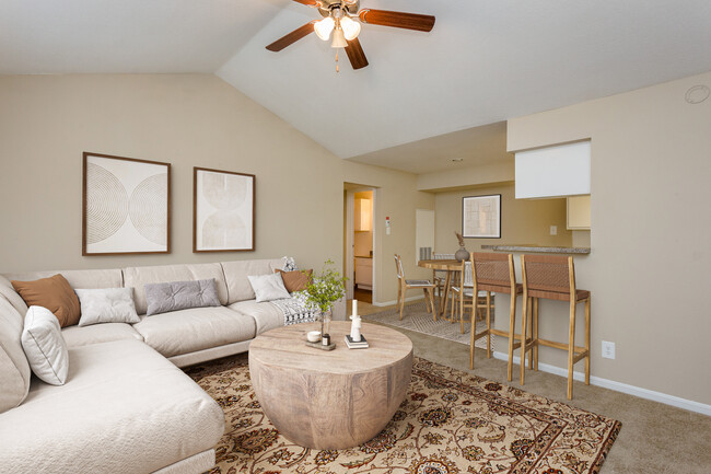 Building Photo - Foxwood