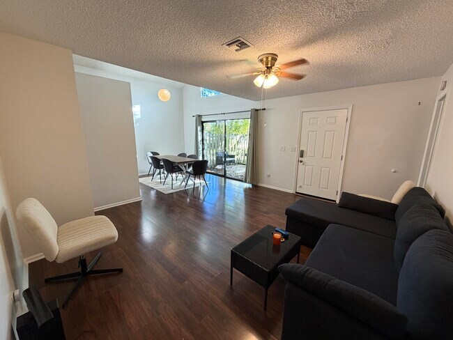 Photo - 1584 39th Ave