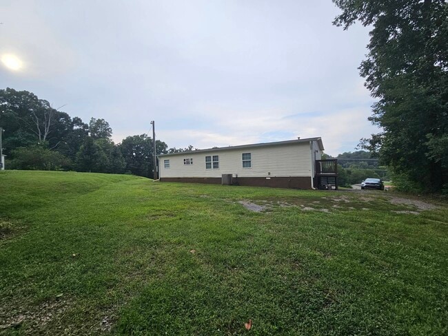 355 Mejia Wy