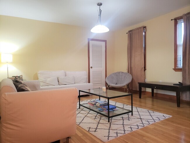 Photo - 50 Temple St Condo Unit 50