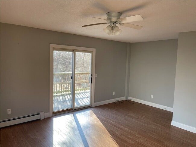 Photo - 12 Beacon St