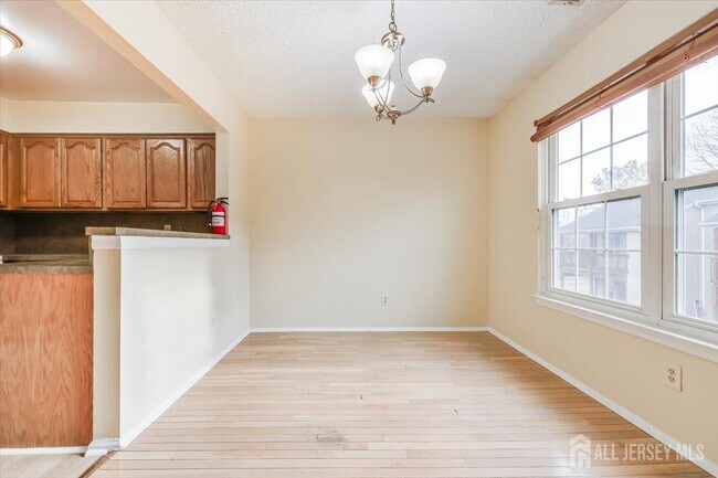 Photo - 54 Tanglewood Ct