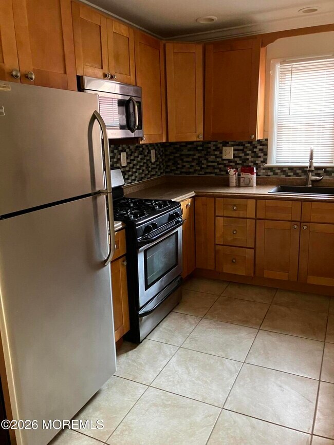 Photo - 151 Stockton Ave Unit 10