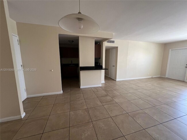 Photo - 401 Golden Isles Dr Unit 314