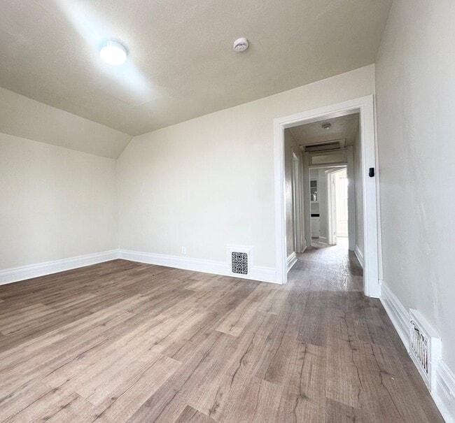 Photo - 1201 S 15th St Unit Upper