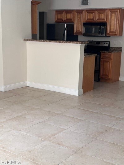 Building Photo - 12571 Equestrian Cir Unit 903