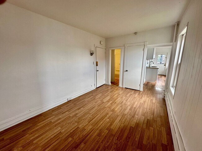 Photo - 1014 S 6th St Unit 2