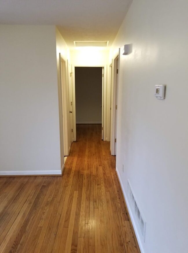 Photo - 619 Miriam Ave