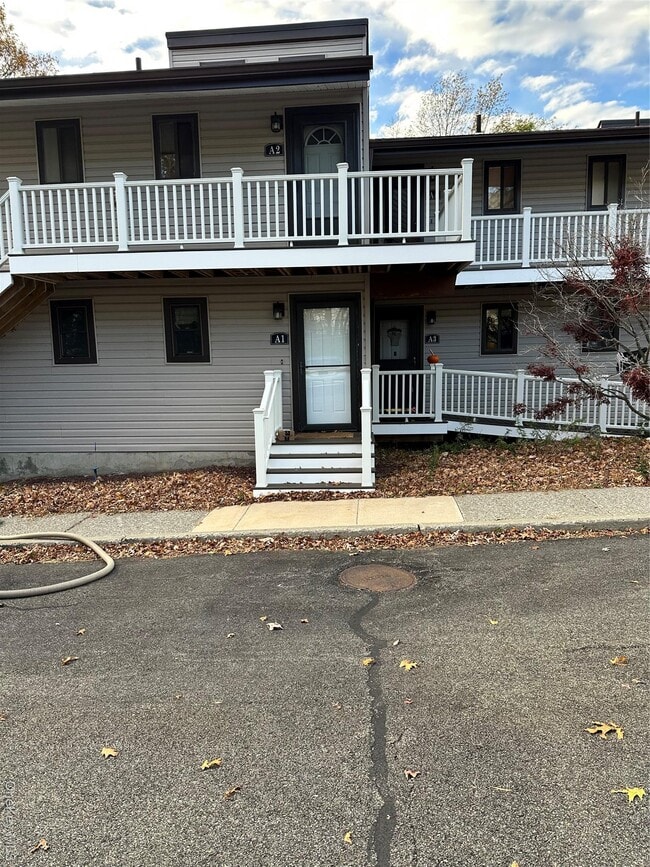 Building Photo - 4 Berwynn Rd