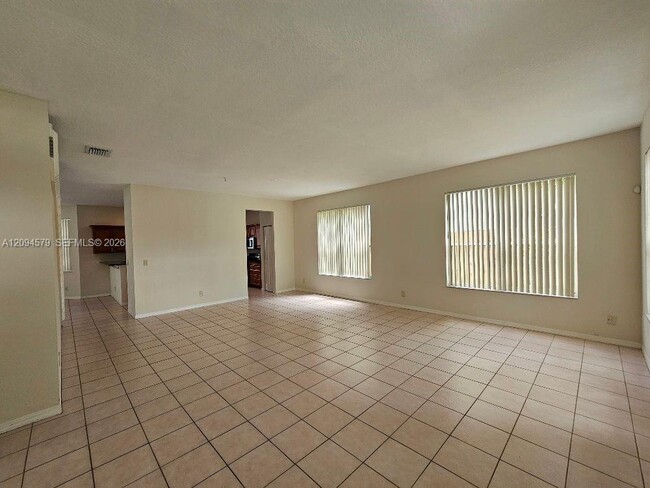 7558 Prescott Ln