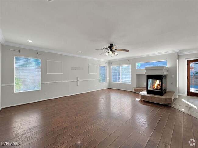 Building Photo - 595 Campus Oaks Ct Rental