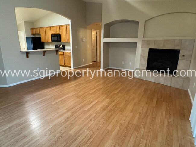 Photo - 2191 W Goldmine Mountain Dr