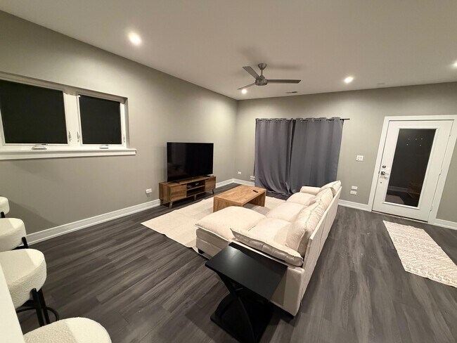 Photo - 1734 W Cullerton St Unit 1