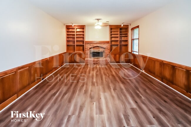 Photo - 2012 S Downing St