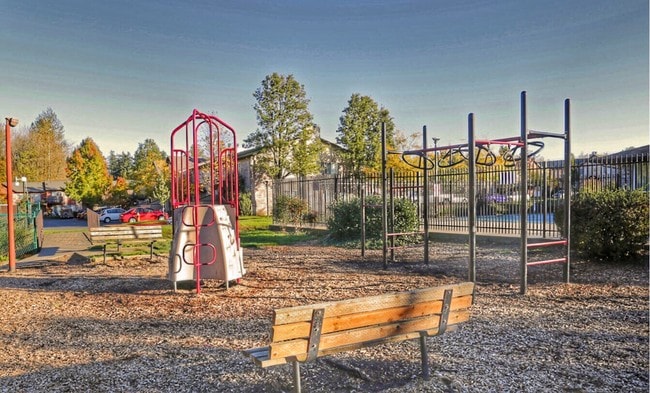 Photo - Fairview Oaks Woods