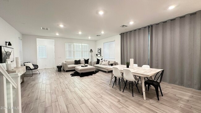 Photo - 1827 S Bedford Pl